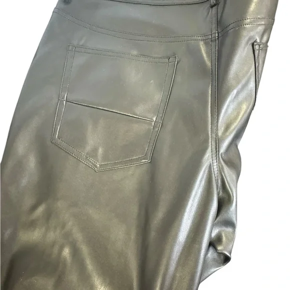 Fashion Nova Silver Flare Pants Boot Cut - Picture 2 of 3